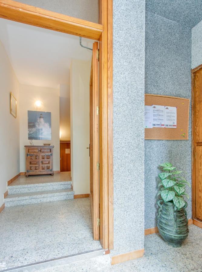 Central Apartment 2A 50M Beach 罗萨斯 外观 照片